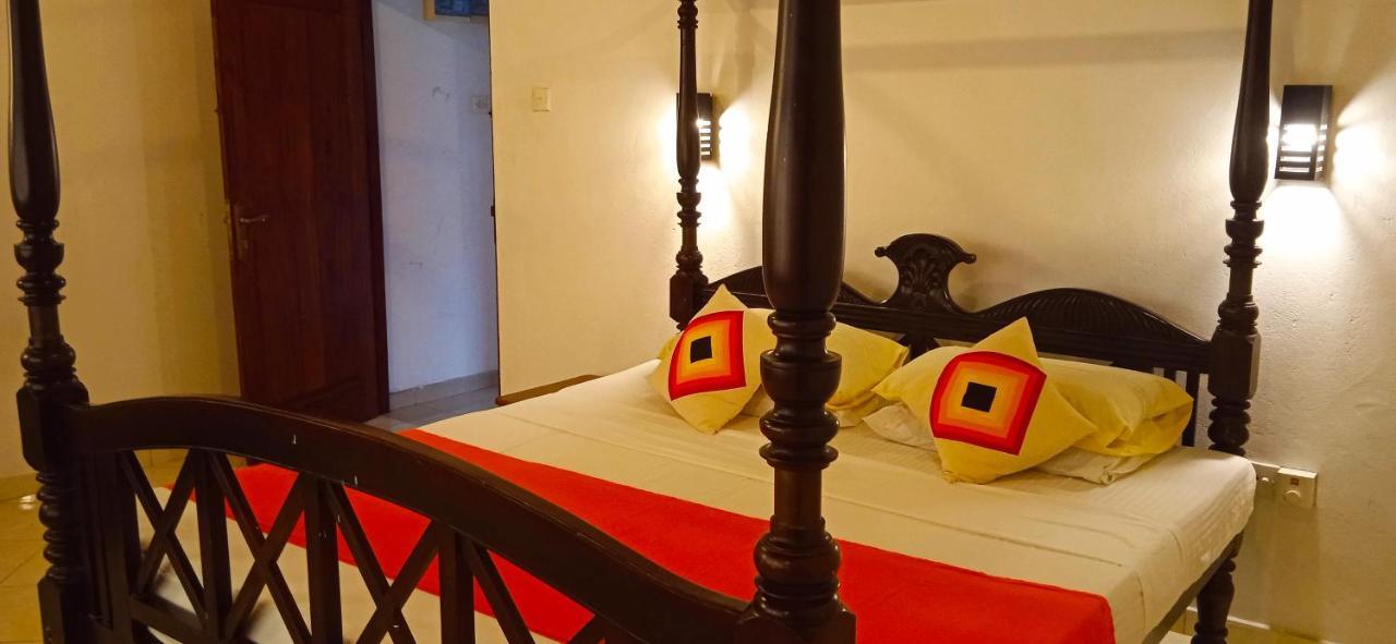 Singithi Villa Unawatuna Buitenkant foto