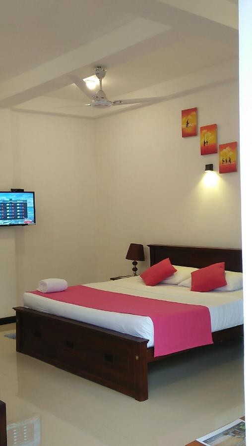 Singithi Villa Unawatuna Buitenkant foto